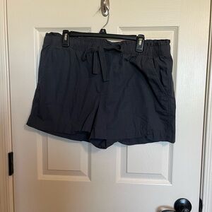 LOFT Women's Charcoal Cargo Shorts